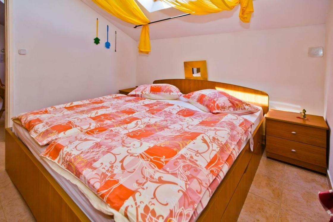 חוואר Apartments Jacky מראה חיצוני תמונה