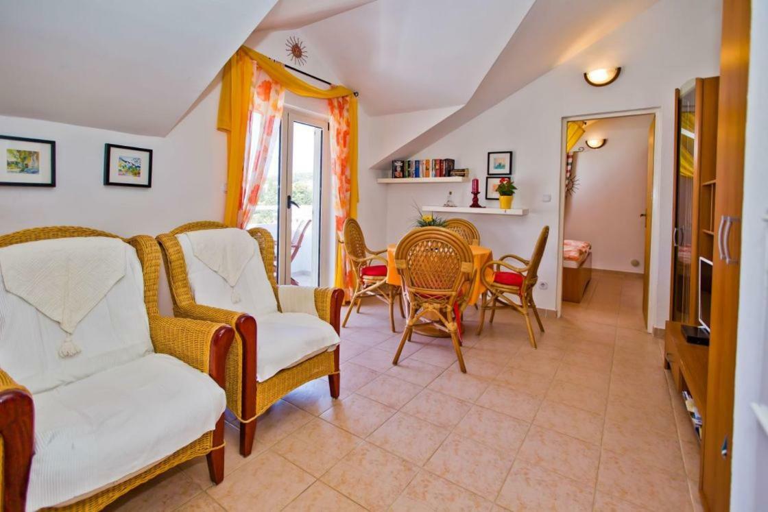 חוואר Apartments Jacky מראה חיצוני תמונה